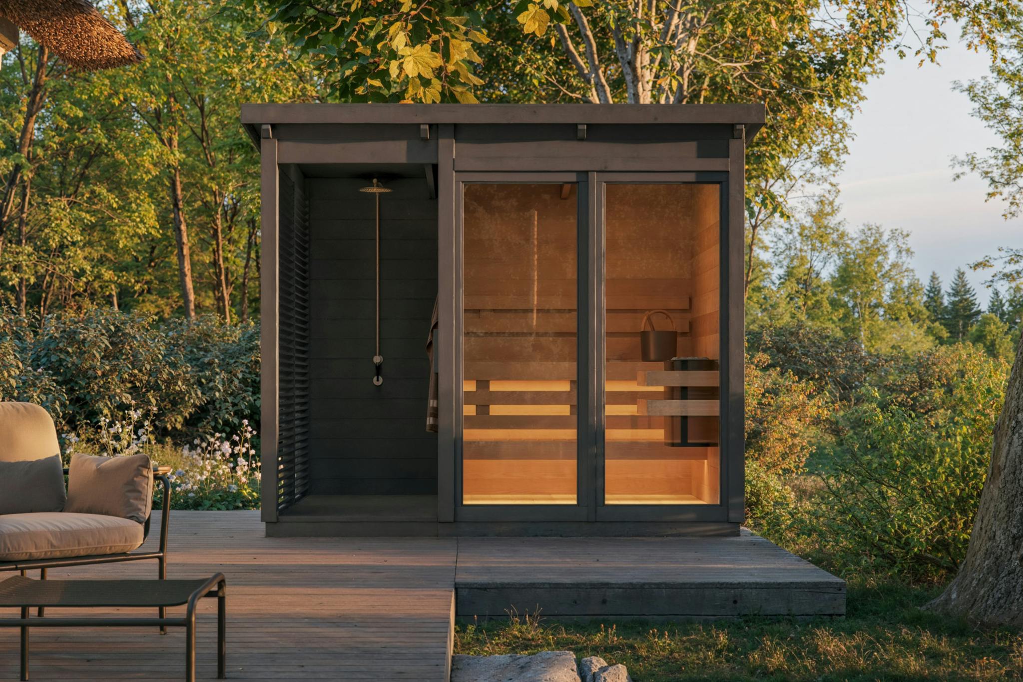 Meri 2-4 Person Outdoor Sauna with Changing Room (5.34m²)